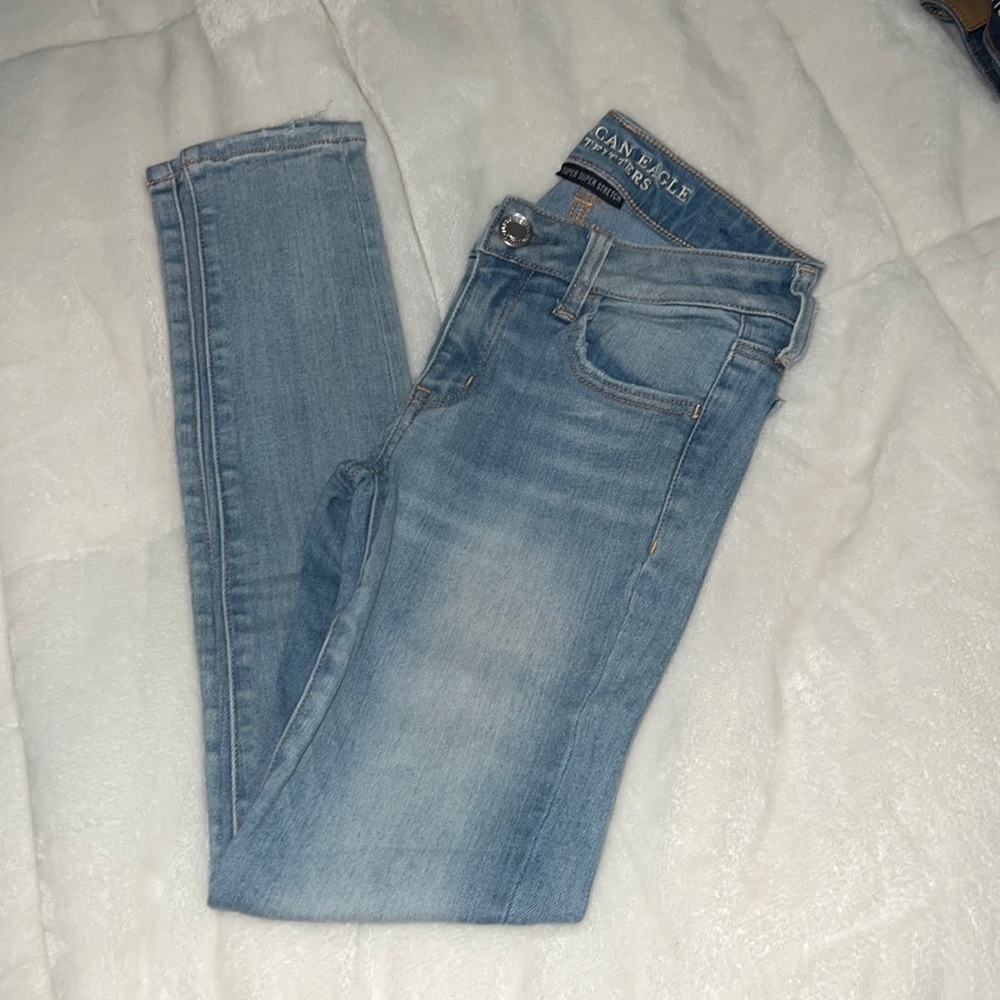 Light washed American Eagle Jeans